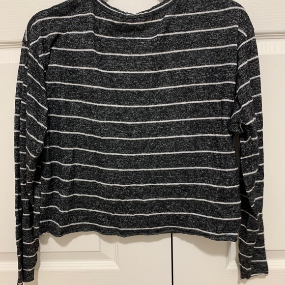 Buy 1 get 1 free ✨ Women’s Striped Top - Picture 2 of 3